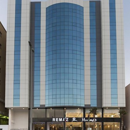 Remaz Suites Hotel Jubail Экстерьер фото