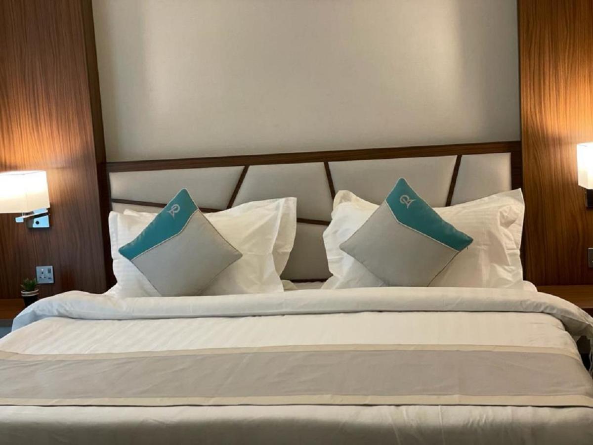 Remaz Suites Hotel Jubail Экстерьер фото