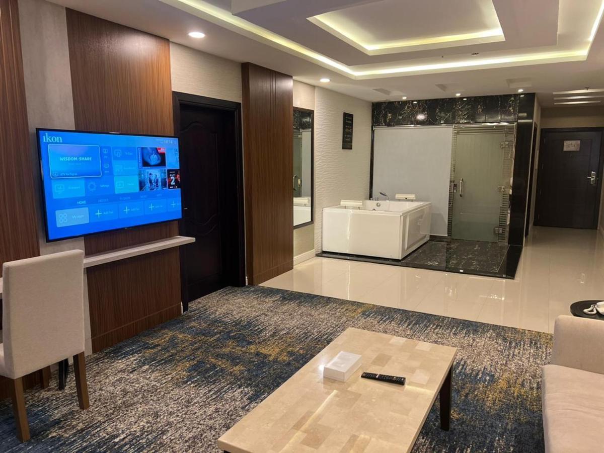 Remaz Suites Hotel Jubail Экстерьер фото