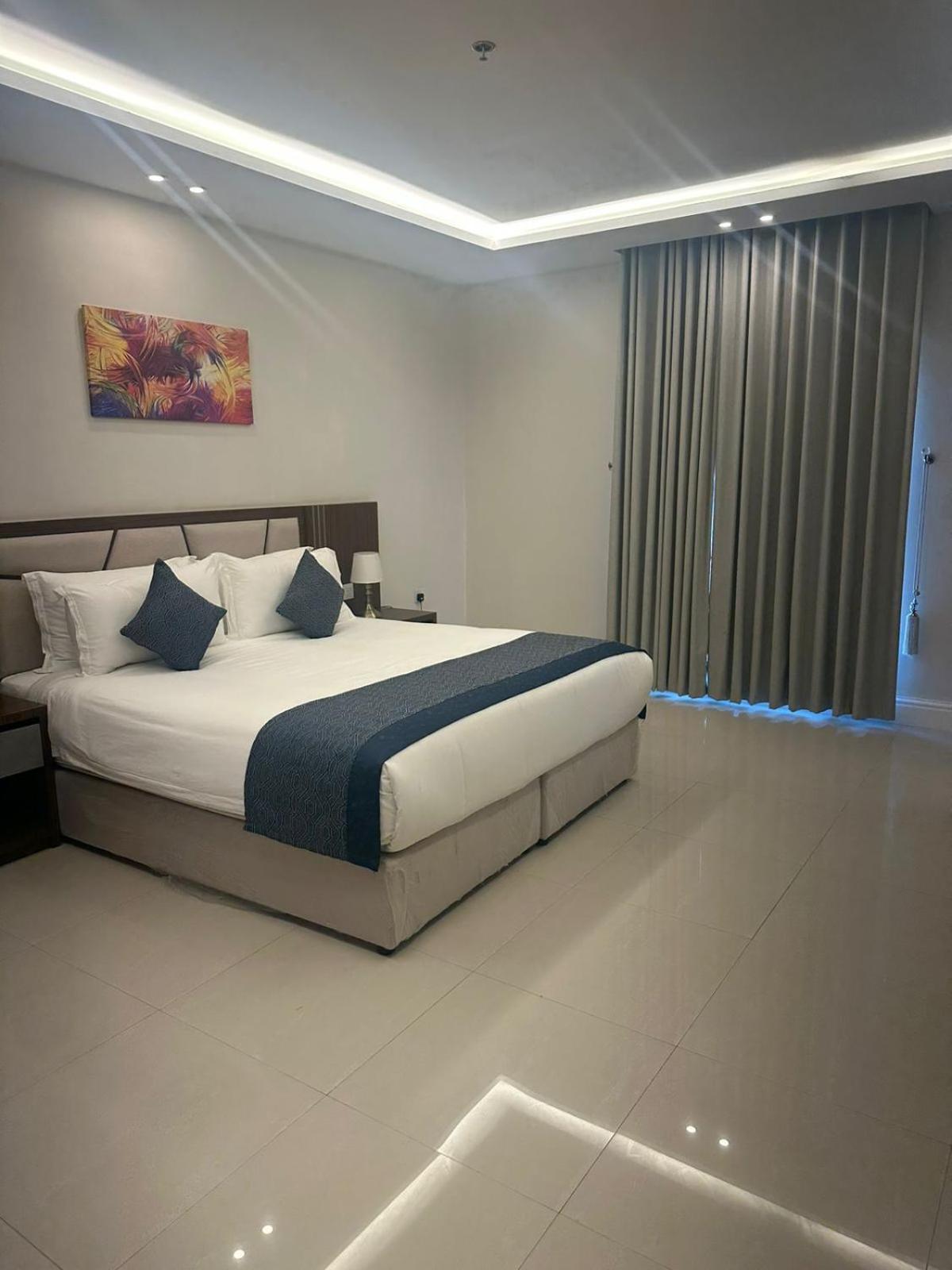 Remaz Suites Hotel Jubail Экстерьер фото