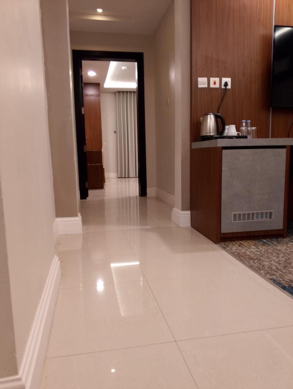 Remaz Suites Hotel Jubail Экстерьер фото