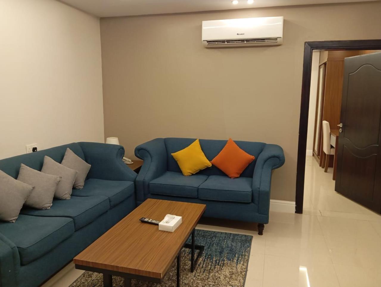 Remaz Suites Hotel Jubail Экстерьер фото